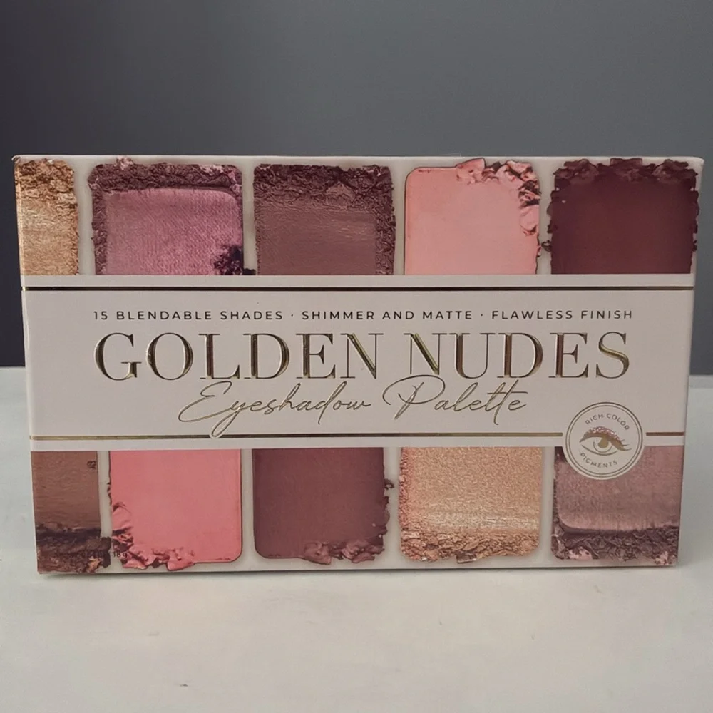 🌿✨Golden Nudes Eyeshadow Palette – 15 Blendable Shades for Effortless Glam